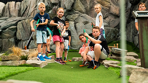 Geburtstagsfeier 22 Alma Park Geburtstagsfeier Kindergeburtstag Abenteuergolf