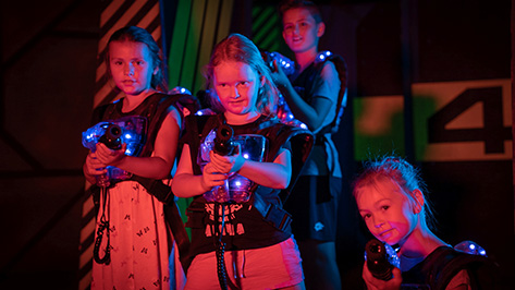 Geburtstagsfeier 23 Alma Park Geburtstagsfeier Kindergeburtstag Lasertag